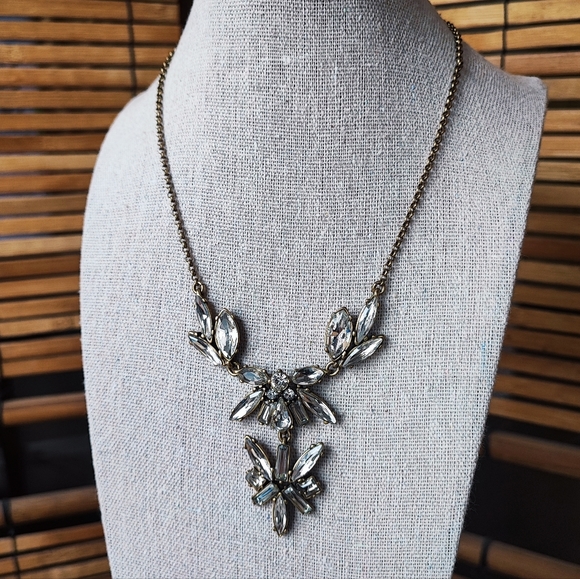 J. Crew Thin Navette Marquis Teardrop Crystal Clear Stones Statement Necklace - Picture 2 of 16